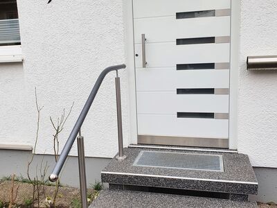 Flexo Außenhandlauf vor der Haustüre